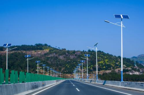 「深圳农村太阳能路灯」太阳能路灯常见的五个问题，该如何解决?